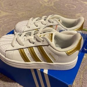 Adidas superstar size 7k toddler